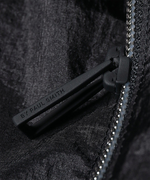 PS Paul Smith(ピーエスポールスミス)の「PERTEX(R) ハーフジップ スタンドブルゾン / 162751 EXLZ01(ブルゾン・メンズ・ブラック/ブラウン・LARGE/MEDIUM)」の13枚目の写真