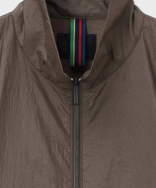 PS Paul Smith(ピーエスポールスミス)の「PERTEX(R) ハーフジップ スタンドブルゾン / 162751 EXLZ01(ブルゾン・メンズ・ブラック/ブラウン・LARGE/MEDIUM)」の19枚目の写真