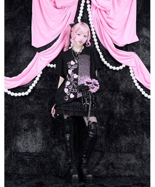 AVENCHUMU(アバンチュウム)の「Full of illustration T-shirt(Tシャツ/カットソー・レディース・ブラック/ホワイト/ピンク・FREE)」の6枚目の写真