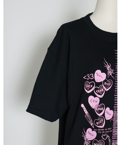 AVENCHUMU(アバンチュウム)の「Full of illustration T-shirt(Tシャツ/カットソー・レディース・ブラック/ホワイト/ピンク・FREE)」の13枚目の写真