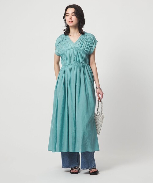 green label relaxing（グリーンレーベルリラクシング）の「ティアード ギャザー ワンピース（ワンピース・レディース・ダークブラウン/ライトブルー/ブラック・FREE）」の14枚目の写真