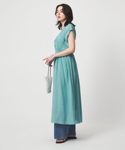 green label relaxing（グリーンレーベルリラクシング）の「ティアード ギャザー ワンピース（ワンピース・レディース・ダークブラウン/ライトブルー/ブラック・FREE）」の15枚目の写真