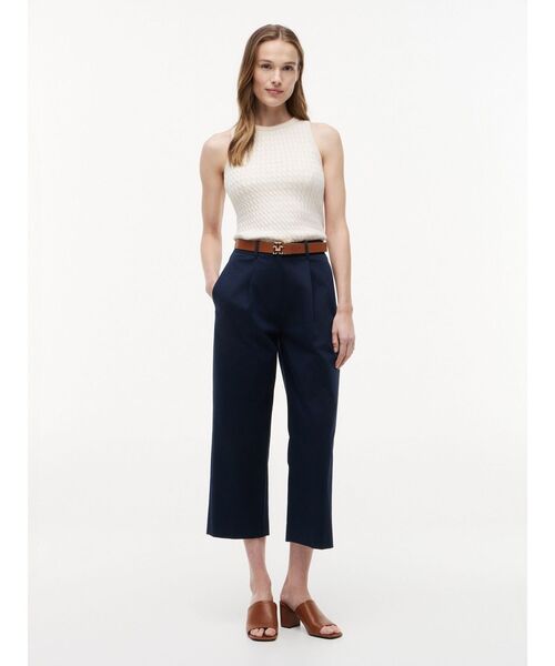 TOMMY HILFIGER(トミーヒルフィガー)の「バレルクロップドプリーツパンツ(チノパンツ・レディース・ホワイト/ベージュ・34inch/36inch/38inch)」の5枚目の写真