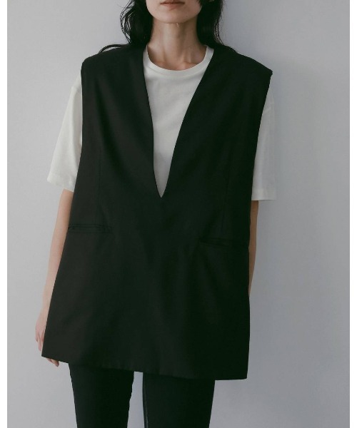 anuke(アンヌーク)の「anuke Keyneck Over Vest(ベスト・レディース・ブラック/ブラウン・36/38)」の11枚目の写真