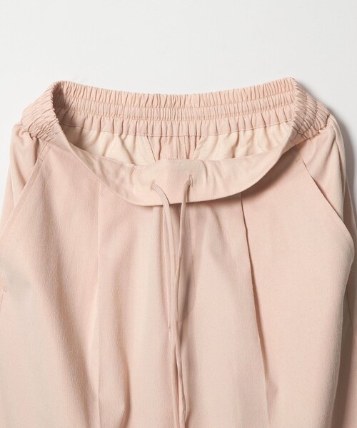 green label relaxing(グリーンレーベルリラクシング)の「【WEB限定】<at ease>オルマイ ワイド パンツ ストレッチ UVカット(その他パンツ・レディース・ダークブラウン/ベージュ/ライトピンク/ブラック・TALL/42/40/38/36/34/SHORT)」の19枚目の写真