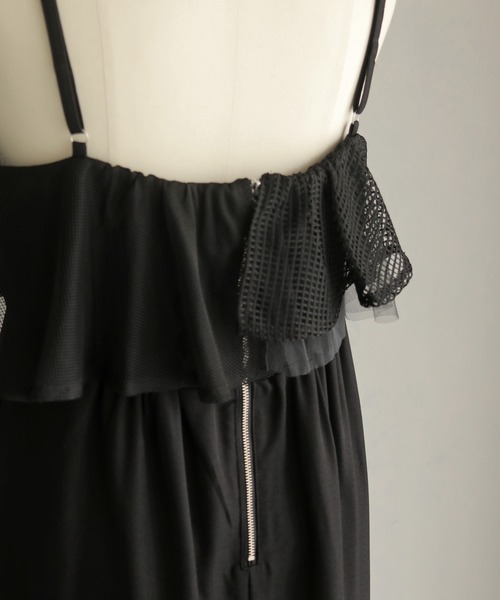 &g'aime（アンジェム）の「【&ｇ'aime 】ミックスラッフルワンピース　Mixed Ruffle Dress（ワンピース・レディース・グレー/ブラック・FREE）」の3枚目の写真