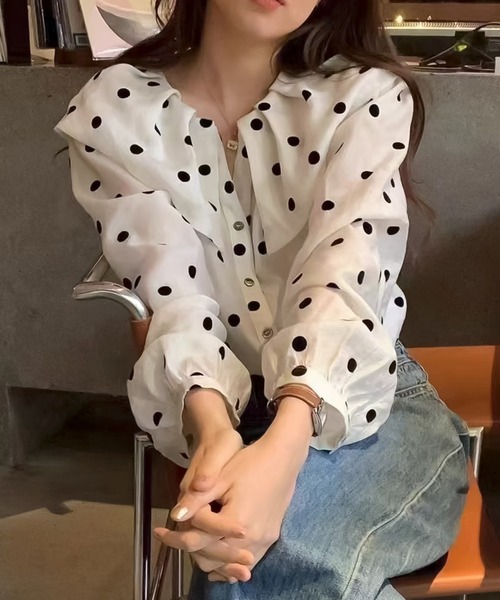 blackdia ocean(ブラックダイヤオーシャン)の「blackdia ocean ドット カラー ブラウス(シャツ/ブラウス・レディース・ホワイト・SMALL/MEDIUM/LARGE)」の1枚目の写真