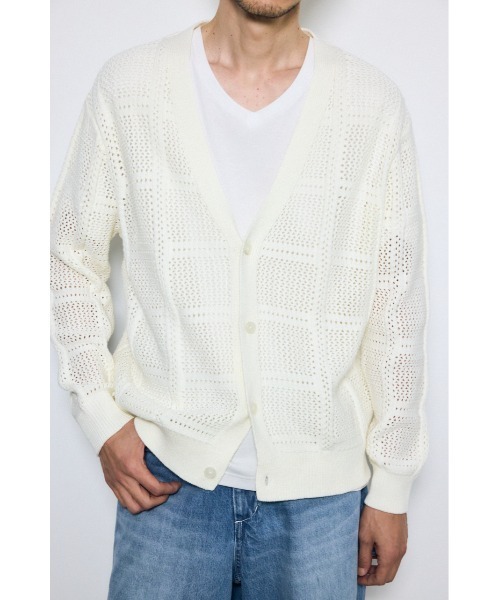 AZUL by moussy(アズールバイマウジー)の「コットンメッシュニットカーディガン(カーディガン/ボレロ・メンズ・ベージュ/ブラック/オフホワイト・MEDIUM/LARGE)」の9枚目の写真