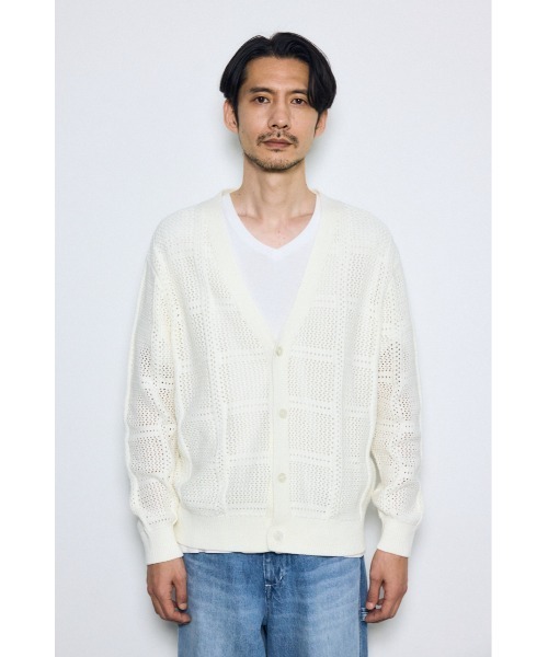 AZUL by moussy(アズールバイマウジー)の「コットンメッシュニットカーディガン(カーディガン/ボレロ・メンズ・ベージュ/ブラック/オフホワイト・MEDIUM/LARGE)」の13枚目の写真
