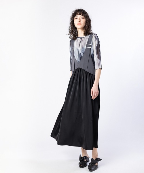 OSMOSIS(オズモーシス)の「ギャザーサロペットワンピース(ワンピース・レディース・カーキ/ブラック/グレー・ONE SIZE)」の8枚目の写真