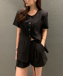 シングルブレストトップスショートパンツセットアップ