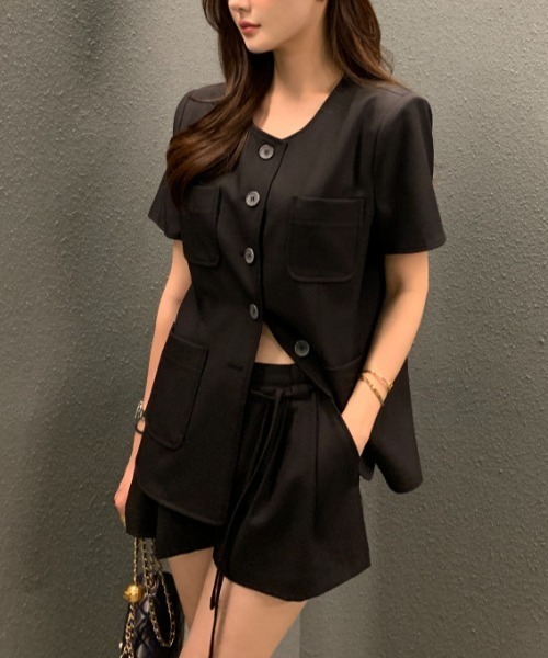 FAVORITO(ファヴォリート)の「シングルブレストトップスショートパンツセットアップ(セットアップ・レディース・モカ/ブラック・F)」の7枚目の写真
