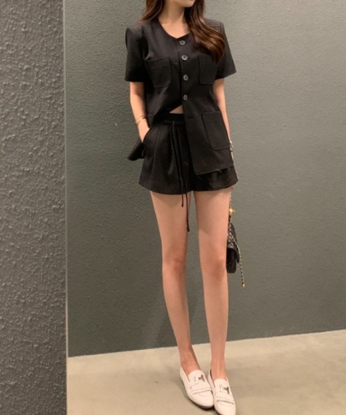 FAVORITO(ファヴォリート)の「シングルブレストトップスショートパンツセットアップ(セットアップ・レディース・モカ/ブラック・F)」の14枚目の写真