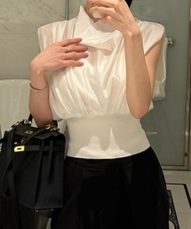 袖なしハイネックシャツ