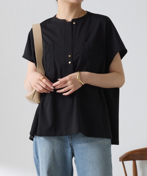 COLLAGE GALLARDAGALANTE(コラージュガリャルダガランテ)の「オフィスカジュアルに最適/キレイ目するTシャツ/ポケットデザインカットソー(Tシャツ/カットソー・レディース・ブラウン/オフホワイト/ブラック・FREE)」の16枚目の写真