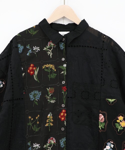 ScoLar（スカラー）の「162601：花刺繍×コットンレース×シアー 異素材