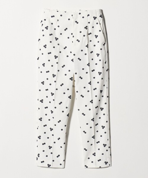 UNITED ARROWS(ユナイテッドアローズ)の「エンブロイダリー フラワー スリム テーパードパンツ ‐ウォッシャブル‐(スラックス・レディース・ネイビー/ベージュ/オフホワイト・40/36/34/38)」の13枚目の写真