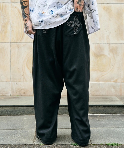Subciety(サブサエティ)の「Linen blend baker pants(その他パンツ・メンズ・ベージュ/オリーブ/ブラック・X-LARGE/LARGE/MEDIUM/SMALL)」の1枚目の写真