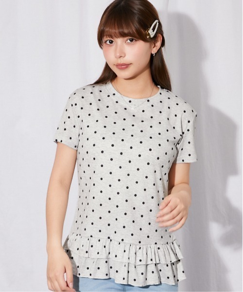 GORGE(ゴージ)の「《ドット柄×裾フリル》カットソー/大人フェミニン/春夏/全4色(Tシャツ/カットソー・レディース・ブラック/チャコール/オートミール/ネイビー・F)」の12枚目の写真