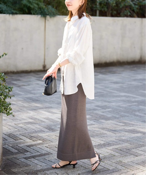 SLOBE IENA(スローブイエナ)の「《追加2》リネンコットンレギュラーシャツ(シャツ/ブラウス・レディース・ダークパープル/カーキ/イエロー/ブラウン/ホワイト系その他・FREE)」の6枚目の写真