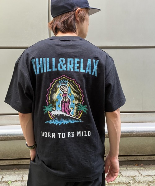 chillax(チラックス)の「【CHILLAX】スラブ天竺 マルチデザインプリント TEE(Tシャツ/カットソー・メンズ・ブラック/ブラック系2/ホワイト/ブラック系1/ホワイト系2/ホワイト系1・2/3)」の5枚目の写真
