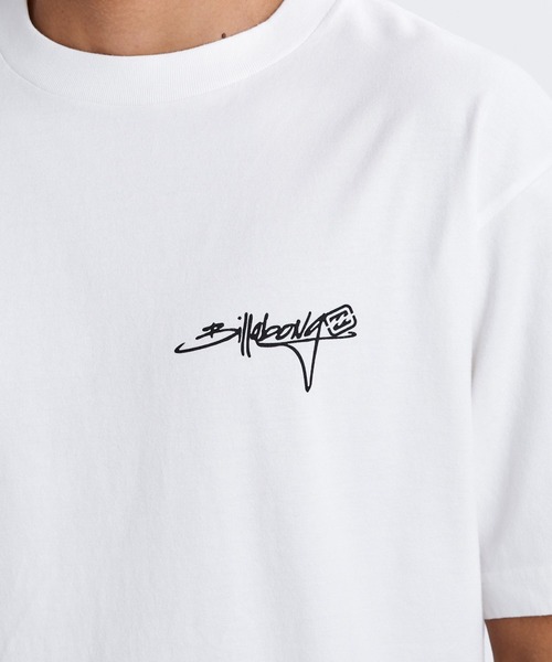 BILLABONG(ビラボン)の「BILLABONG メンズ 【OVER FIT】SCRIPT LOGO Tシャツ 【2026年春夏モデル】(Tシャツ/カットソー・メンズ・オフホワイト/ブラック系その他/イエロー系その他・MEDIUM/X-LARGE/LARGE)」の13枚目の写真