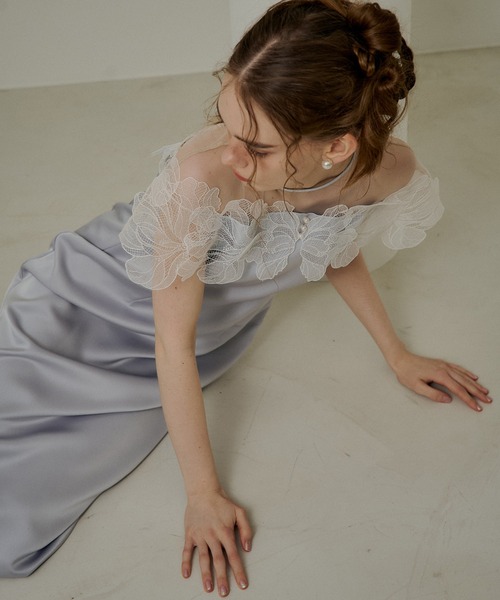 LE'RURE(リルアー)の「Fleur lace satin dress(ドレス・レディース・アイボリー/ブルーグレー/チャコール・MEDIUM/SMALL/TALL)」の13枚目の写真