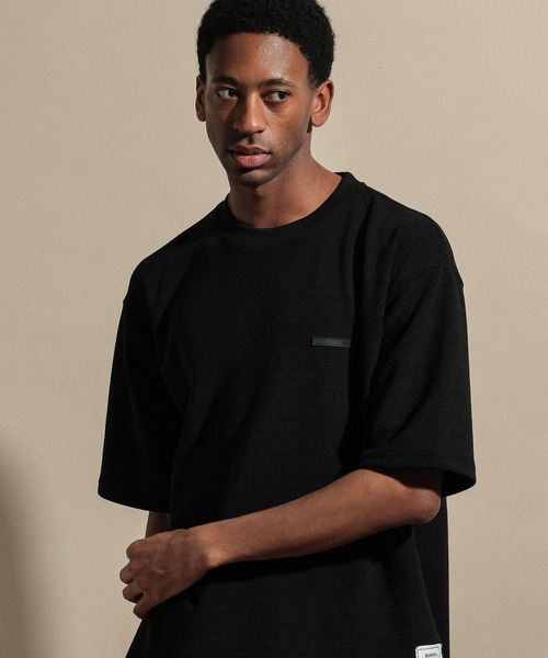 NUMERALS(ヌメラルズ)の「WAFFLE CREWNECK T-SHIRT / NUMERALS(Tシャツ/カットソー・メンズ・カーキ/ホワイト/ブラック/ベージュ・LARGE/MEDIUM)」の21枚目の写真