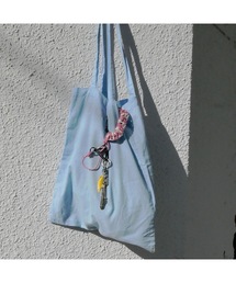 bashful base Oriental（バッシュフルベースオリエンタル）の「マルチカラーカラビナチャーム（キーホルダー）」