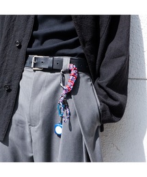 bashful base Oriental（バッシュフルベースオリエンタル）の「マルチカラーカラビナチャーム（キーホルダー）」