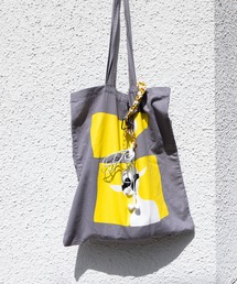 bashful base Oriental（バッシュフルベースオリエンタル）の「マルチカラーカラビナチャーム（キーホルダー）」