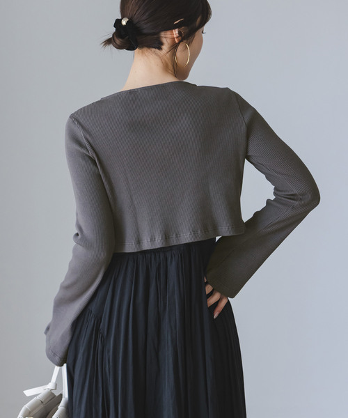 Noble（ノーブル）の「《アンサンブル対応》MAISON CORNICHON Short Cardigan Long sleeve（カーディガン/ボレロ・レディース・レッド/アイボリー/チャコールグレー・FREE）」の14枚目の写真