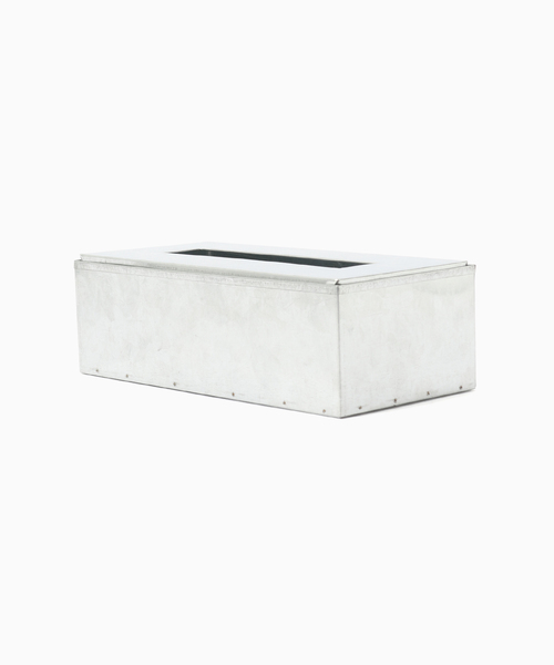 journal standard Furniture (ジャーナルスタンダードファニチャー)の「GALVANIZED TISSUE BOX ティッシュケース(ダストボックス・レディース・シルバー・FREE)」の2枚目の写真