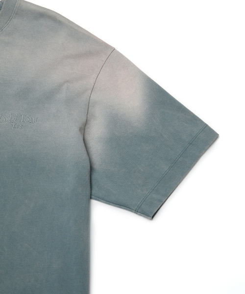 MMIC（エムエムアイシー）の「WORLD TOUR TEE (TEAL BLUE)（Tシャツ/カットソー・メンズ・その他・MEDIUM/LARGE）」の4枚目の写真