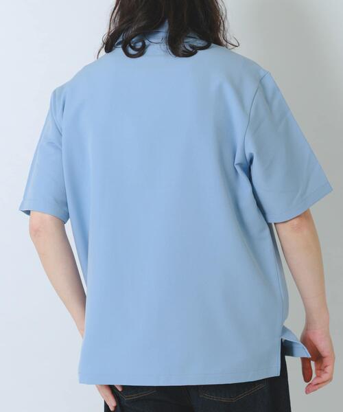 ITEMS URBANRESEARCH（アイテムズ アーバンリサーチ）の「冷感+速乾TRストレッチハーフZIP プルオーバー（シャツ/ブラウス・メンズ・チャコールグレー/ベージュ/ブルー/グリーン・LARGE/MEDIUM）」の17枚目の写真