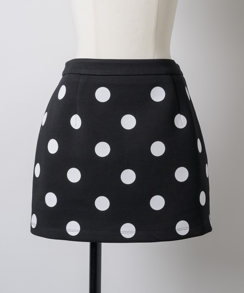 GIUNON(ジウノン)の「dot bonding mini skirt / ドットボンディングミニスカート(スカート・レディース・ブラック/アイボリー・FREE)」の4枚目の写真