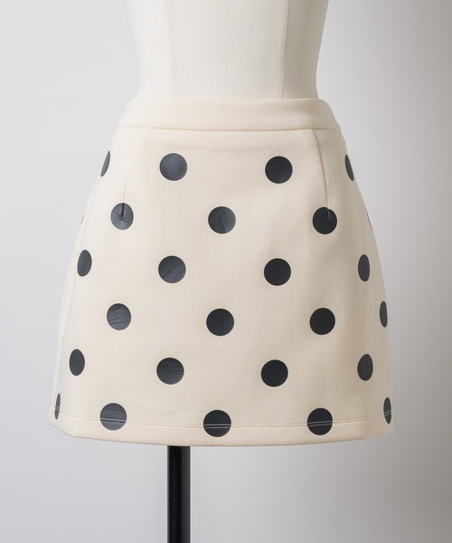 GIUNON(ジウノン)の「dot bonding mini skirt / ドットボンディングミニスカート(スカート・レディース・ブラック/アイボリー・FREE)」の16枚目の写真