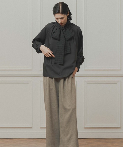 WHYTO.（ホワイト）の「「WHYTO. / ホワイト」check pattern bou tie blouse（シャツ/ブラウス・レディース・オフホワイト/ブラック・36/38）」の3枚目の写真