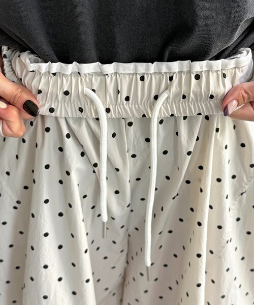 CPCM(シーピーシーエム)の「裾フリルドットパンツ(その他パンツ・レディース・グレー/ブラック/ホワイト・FREE)」の13枚目の写真
