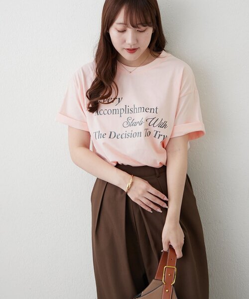 Remind me and forever(リマインドミーアンドフォーエバー)の「【接触冷感機能付き!】アソートロゴTシャツ(Tシャツ/カットソー・レディース・チャコールグレー/ホワイト/ネイビー/オフホワイト/ブラウン/ピンク・FREE)」の12枚目の写真