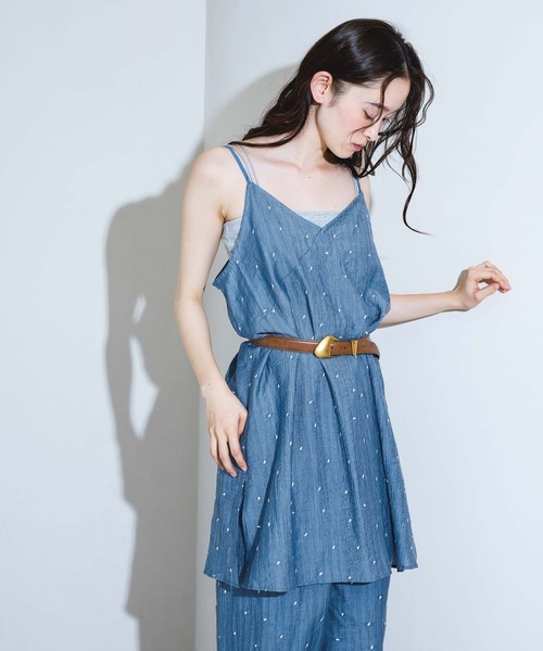LAKOLE(ラコレ)の「<接触冷感>ドット刺繍ミニキャミワンピース / 849469(ワンピース・レディース・ブルー/アイボリー/ブラック・FREE)」の3枚目の写真