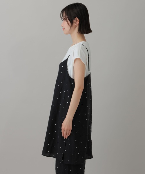 LAKOLE(ラコレ)の「<接触冷感>ドット刺繍ミニキャミワンピース / 849469(ワンピース・レディース・ブルー/アイボリー/ブラック・FREE)」の11枚目の写真