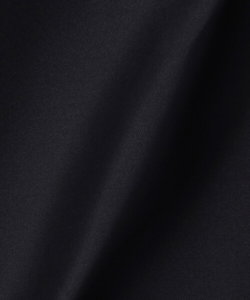 K.T KIYOKO TAKASE(キヨコタカセ)の「〔 Sサイズ 〕 シルクチェック コンバーチブルステンカラーコート(ステンカラーコート・レディース・グレイッシュベージュ・5号)」の2枚目の写真