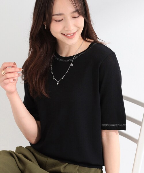SHOO・LA・RUE(シューラルー)の「【洗濯機可/S-LL】キラッと華やか ラメライン五分袖ニット(ニット/セーター・レディース・グリーン/ブラウン系/ブラック・01/02/04/03)」の1枚目の写真