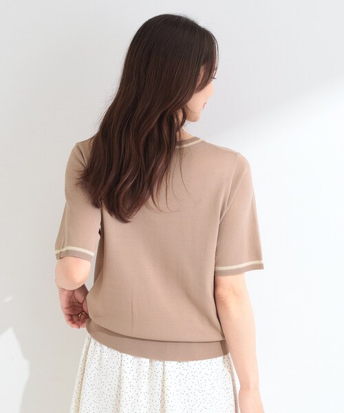 SHOO・LA・RUE(シューラルー)の「【洗濯機可/S-LL】キラッと華やか ラメライン五分袖ニット(ニット/セーター・レディース・グリーン/ブラウン系/ブラック・01/02/04/03)」の13枚目の写真