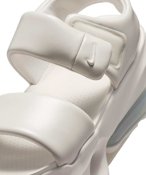 NIKE(ナイキ)の「ナイキ エア マックス ヘイロー ウィメンズシューズ / Nike Air Max Halo Women's Shoes IO1959-002 Light Bone(サンダル・レディース・オフホワイト・25/24/23/22/26)」の10枚目の写真