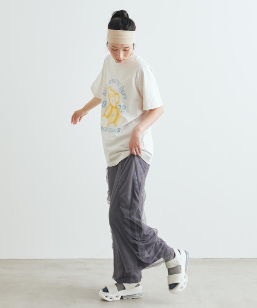 NIKE(ナイキ)の「ナイキ エア マックス ヘイロー ウィメンズシューズ / Nike Air Max Halo Women's Shoes IO1959-002 Light Bone(サンダル・レディース・オフホワイト・25/24/23/22/26)」の3枚目の写真