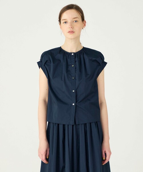 BALLSEY(ボールジィ)の「シルキーローン コクーンブラウス(シャツ/ブラウス・レディース・ライトベージュ/ネイビー・36)」の4枚目の写真