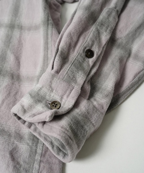 EGO TRIPPING（エゴトリッピング）の「ms6586-HAZE FLANNEL SHIRTS フランネルシャツ(616750)（シャツ/ブラウス・メンズ・チャコール/サックスブルー/ピンク・46/48）」の19枚目の写真