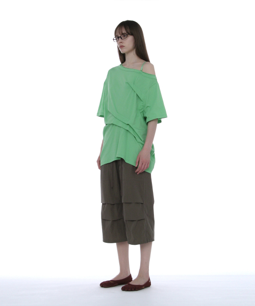 PARTIMENTO WOMEN(パルティメントウィメン)の「ドレープピンタックアシンメトリートップス_ネオングリーン(Tシャツ/カットソー・レディース・その他・SMALL/MEDIUM)」の4枚目の写真